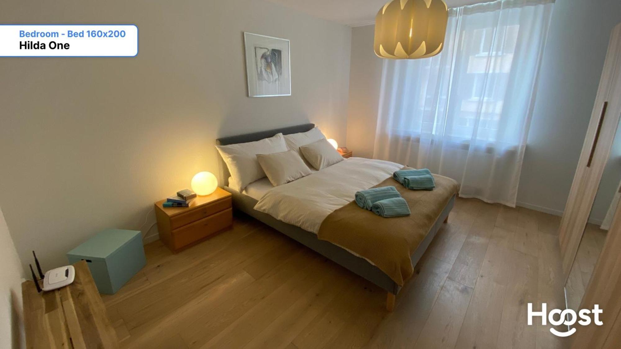 Apartmán H1 With 4,5 Room, Bathroom, Kitchen, Central, Quiet & Modern With Office *